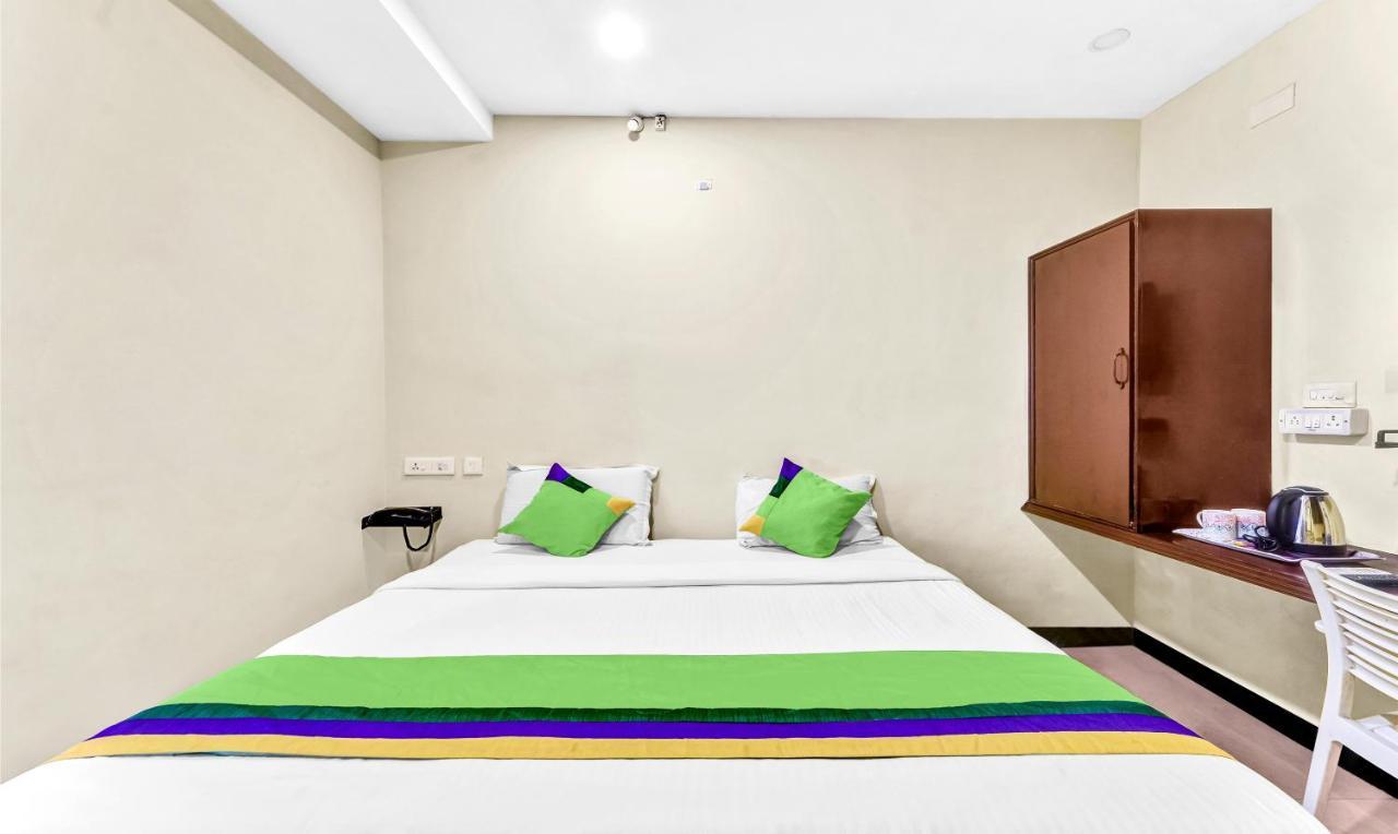 Treebo B Coral, 2 Km From Promenade Beach Pondicherry Exterior photo